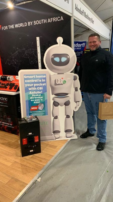 Winner at the CBi Stand