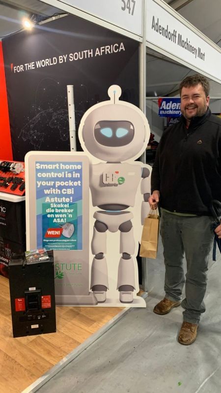 Winner at the CBi Stand